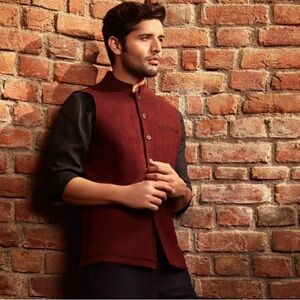 Fabindia Men Nehru Sleeveless Vest Woven Pure Cotton Size 40 Red Burgundy